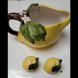 Vintage Teleflora Lemon pitcher W/ salt and pepper shakers